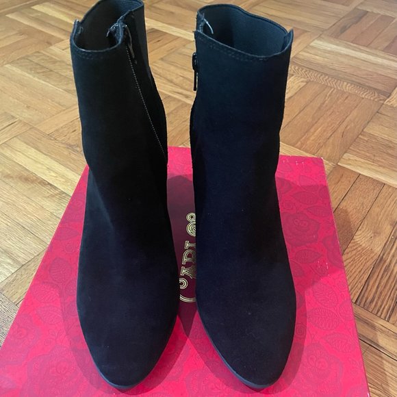 EUC Carlos by Carlos Santana Encore Chelsea Bootie - Picture 6 of 11